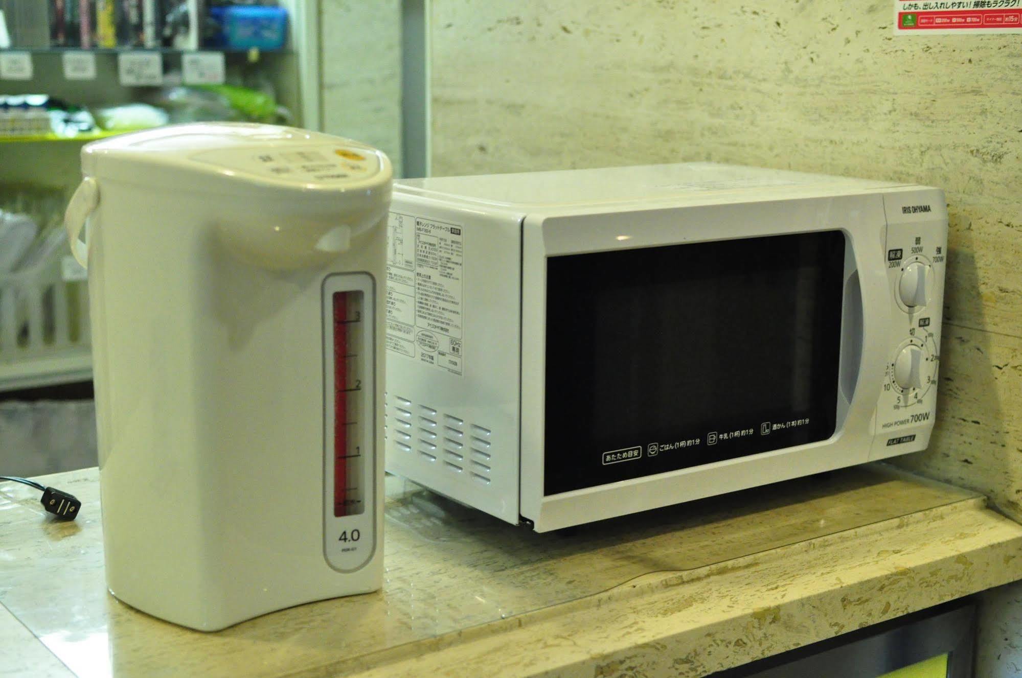 Capsule Hotel Asahi Plaza Shinsaibashi Oszaka Kültér fotó